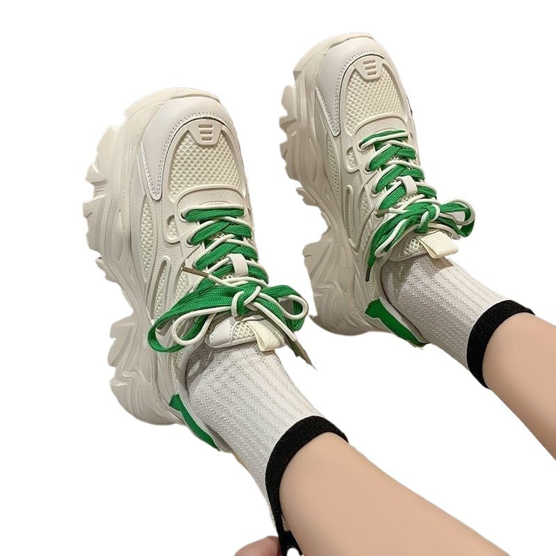 All-purpose commuting dad shoes with thick soles