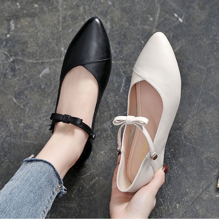Soft Leather Non-Slip Pointed Toe Women's Flat Shoes
